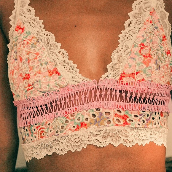 Emma Pink Multi Floral Print Eyelet Lace Bralette - Picture 3 of 6